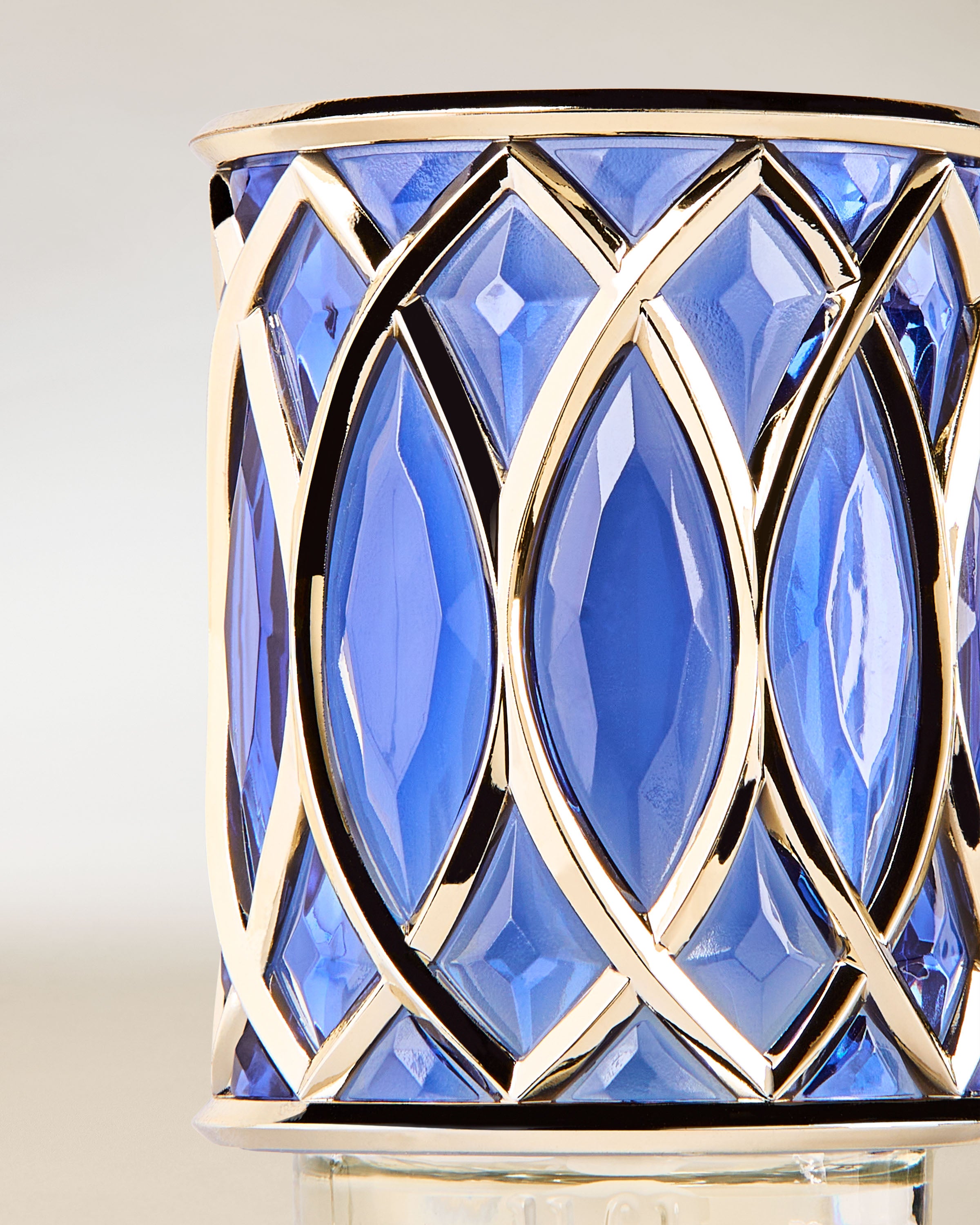Blue Geometric Scent Control Nightlight - Image 3