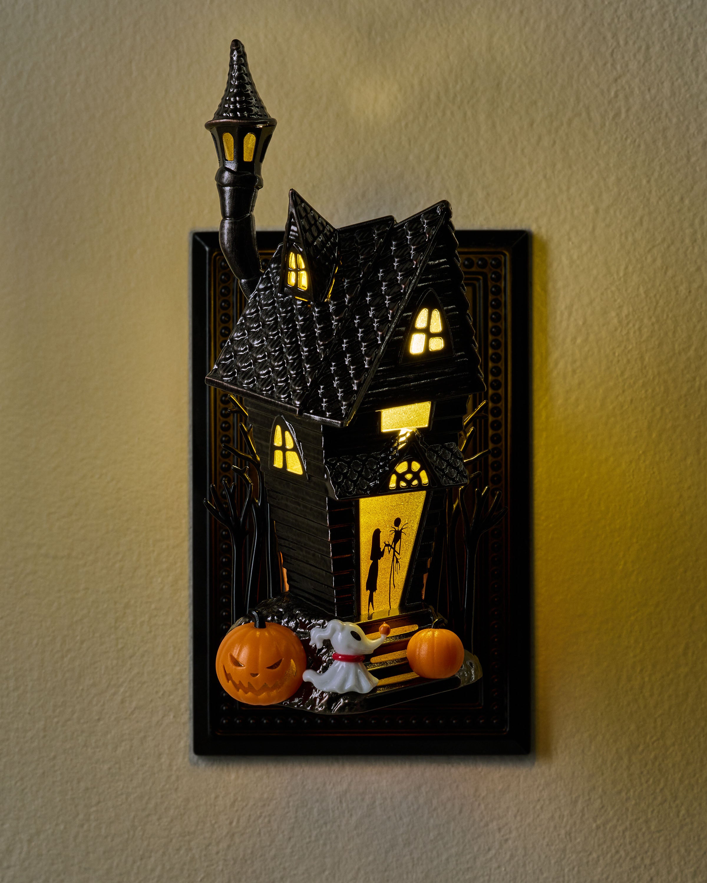 Jack Skellington's Home Scent Control Nightlight - Image 3