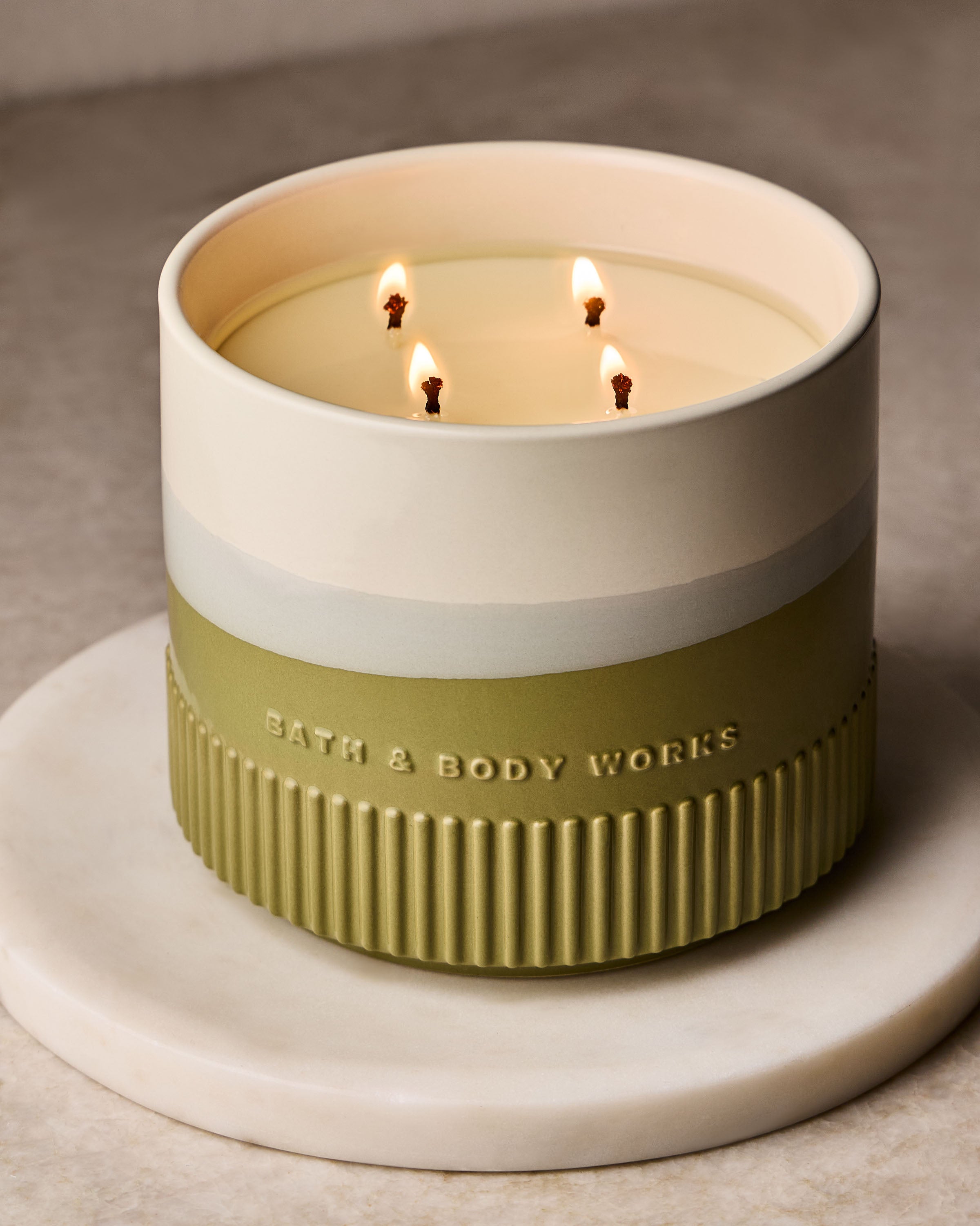Sea Salt + Musk 4-Wick Candle - Image 4